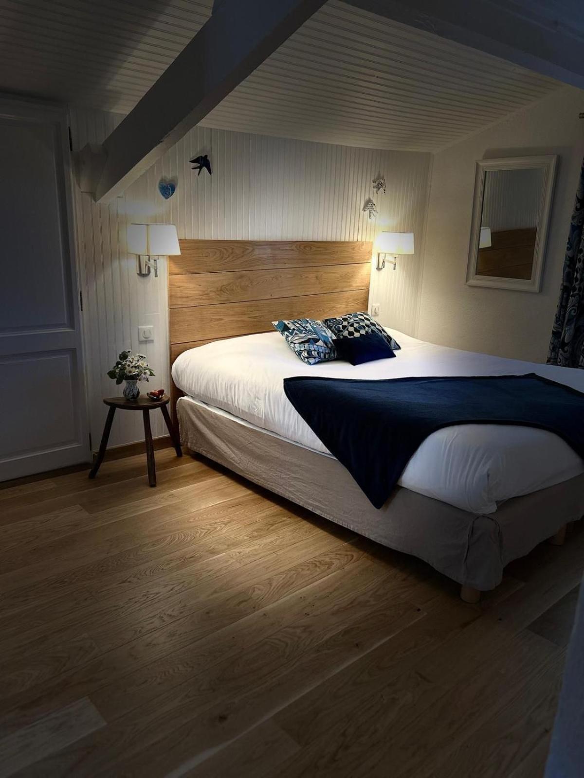 Le Clos Pastel Chambres D'Hotes & Gite Virac Esterno foto