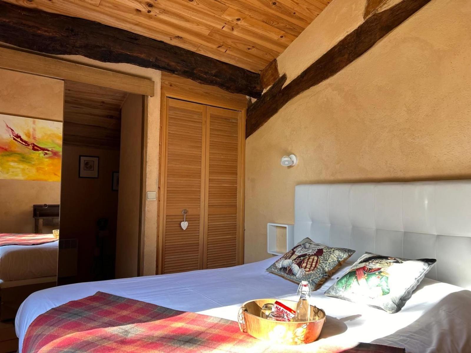 Le Clos Pastel Chambres D'Hotes & Gite Virac Esterno foto