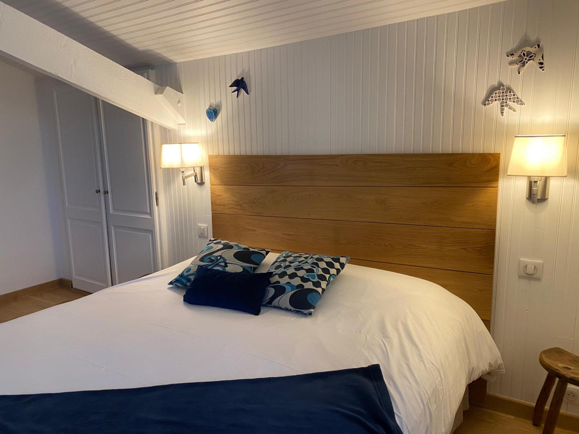 Le Clos Pastel Chambres D'Hotes & Gite Virac Esterno foto