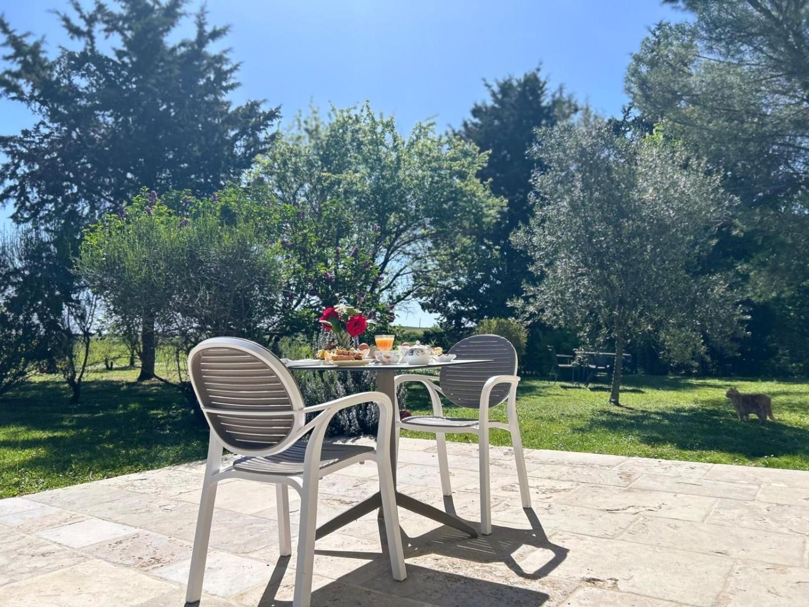 Le Clos Pastel Chambres D'Hotes & Gite Virac Esterno foto