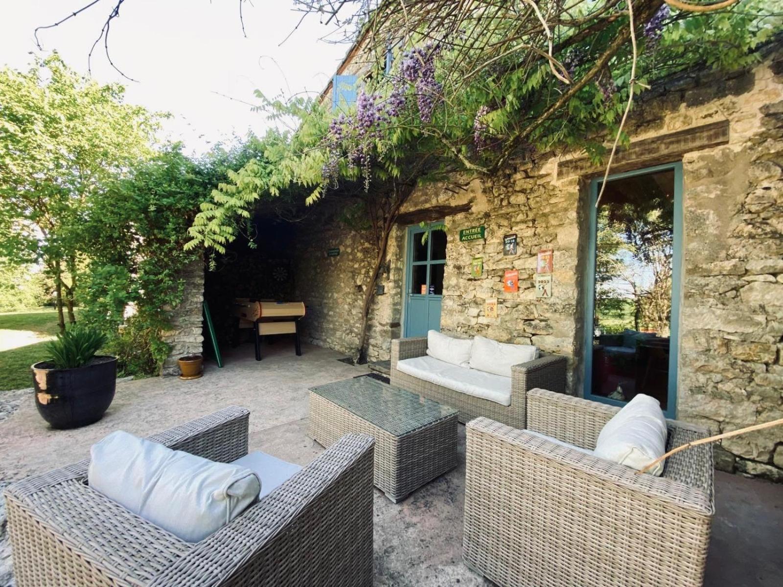 Le Clos Pastel Chambres D'Hotes & Gite Virac Esterno foto
