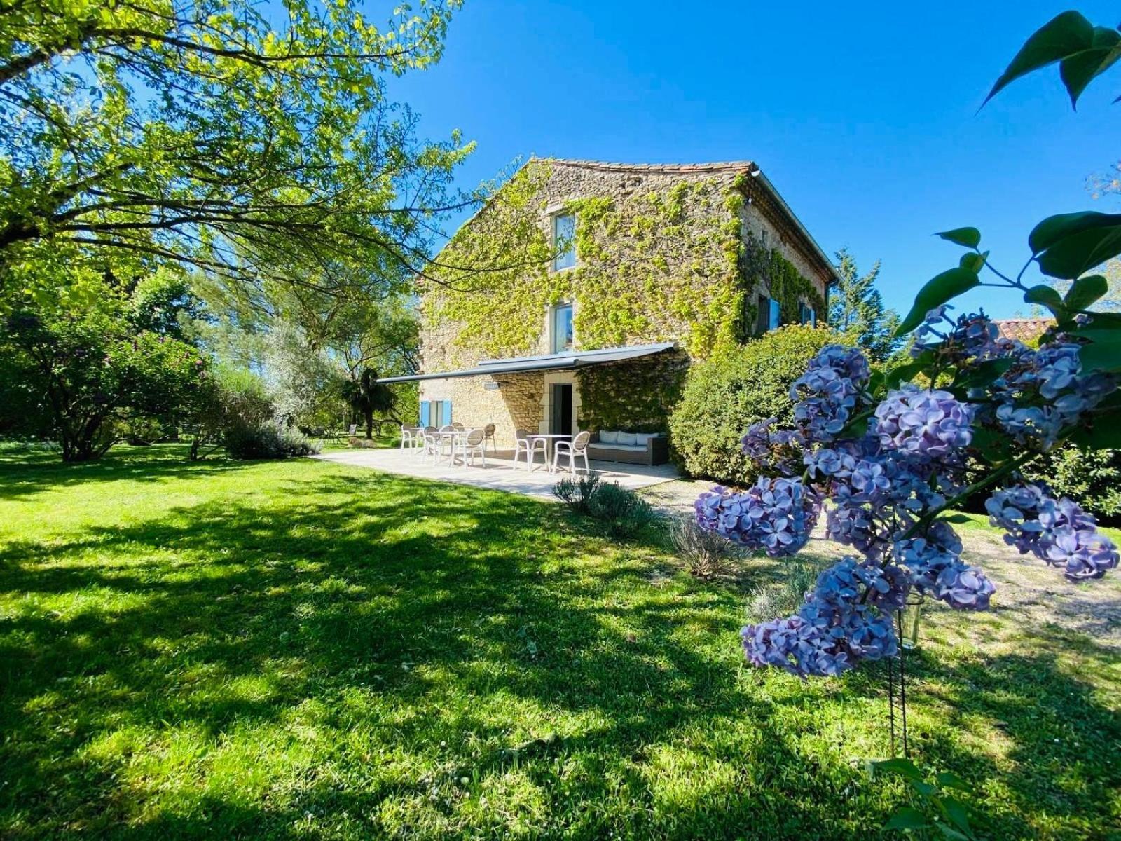 Le Clos Pastel Chambres D'Hotes & Gite Virac Esterno foto