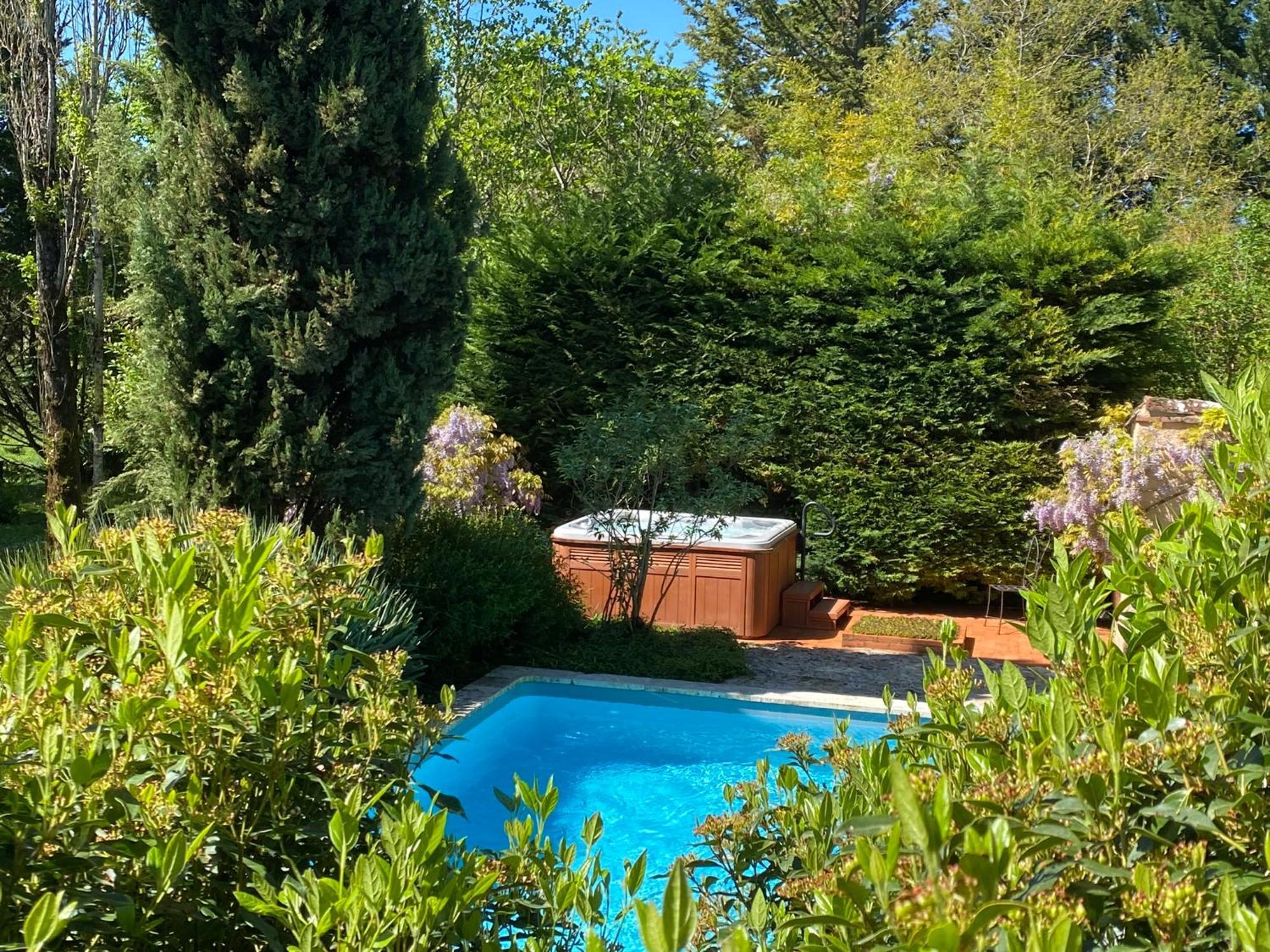 Le Clos Pastel Chambres D'Hotes & Gite Virac Esterno foto